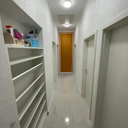 Luxury Dalia Apartman *