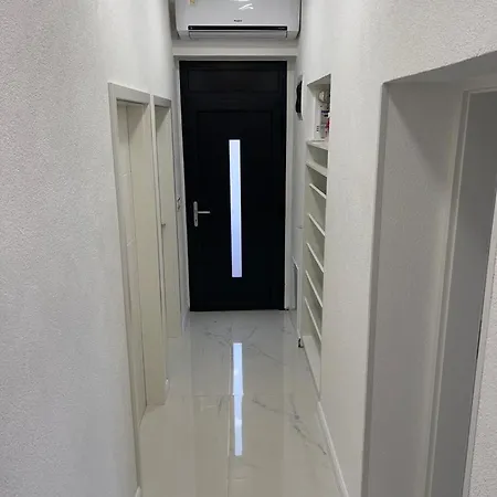 Luxury Dalia Apartman *