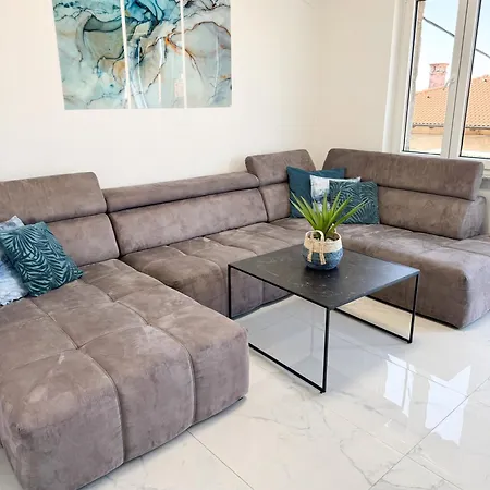 Apartment Luxury Dalia